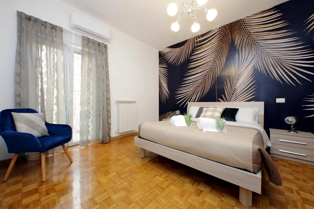 Appartement Modern Large In *