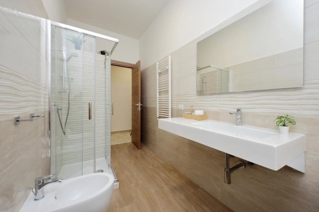 Modern Large In Appartement